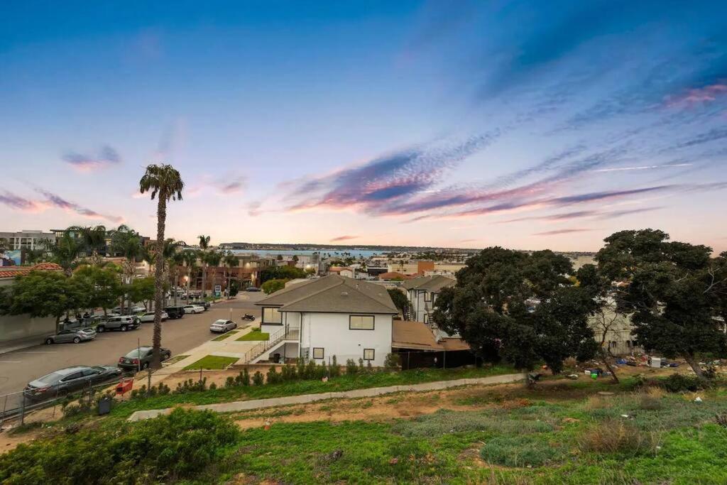 Casa Italia -2Br- Free Driveway Parking For 2 Cars Apartment San Diego Exterior foto