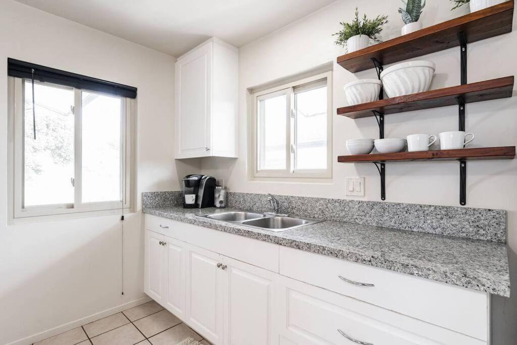 Casa Italia -2Br- Free Driveway Parking For 2 Cars Apartment San Diego Exterior foto